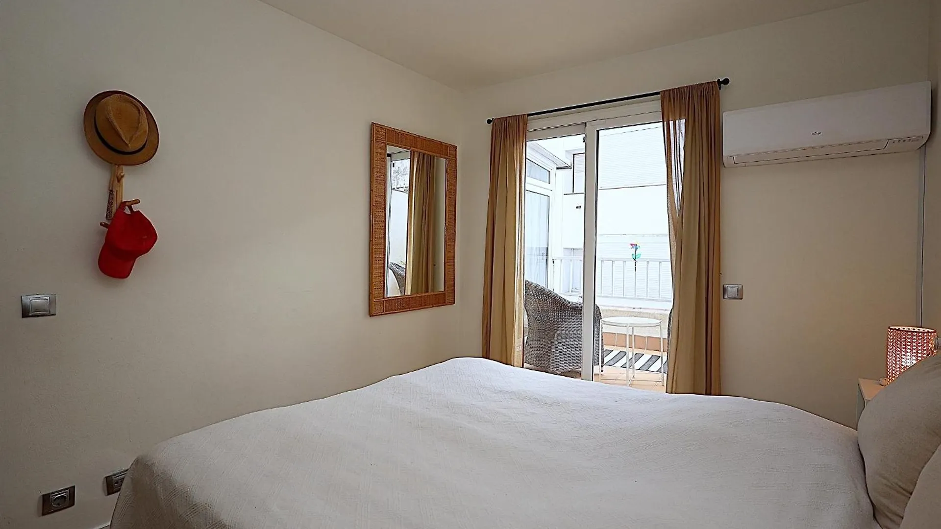 아파트 Apartamento Nis 료렛 드 마르